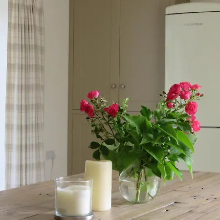 بيت للعطل Old Village Barn